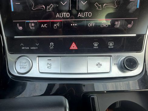 Used 2019 Audi A8 L 3.0T AWD/4WD image 21