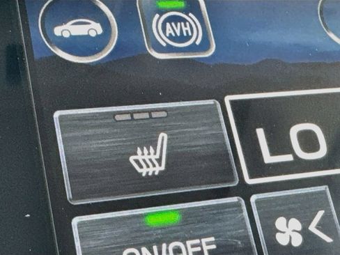 Used 2023 Subaru Ascent Limited w/ Technology Package AWD/4WD image 24