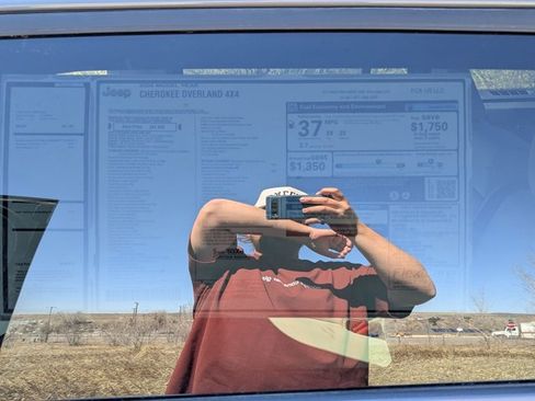 New 2026 Jeep Cherokee Overland w/ Advanced Pro Tech Group image 18