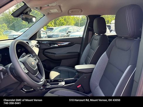 New 2026 Chevrolet TrailBlazer LS w/ LS Convenience Package AWD/4WD image 11