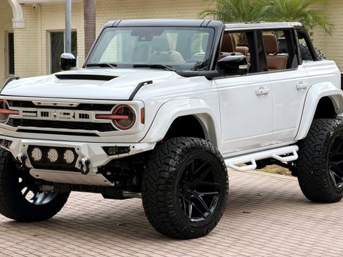 Used 2026 Ford Bronco Outer Banks image 15