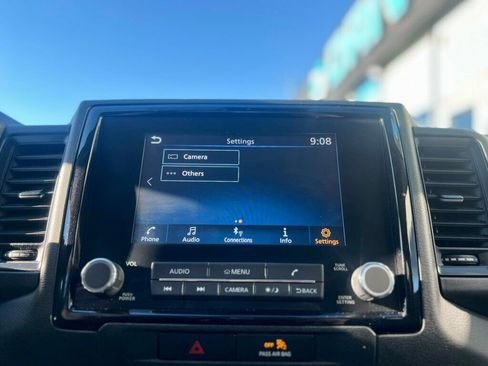 Used 2022 Nissan Frontier S image 19