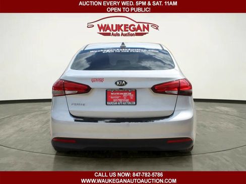 Used 2018 Kia Forte LX w/ LX Popular Package FWD image 6