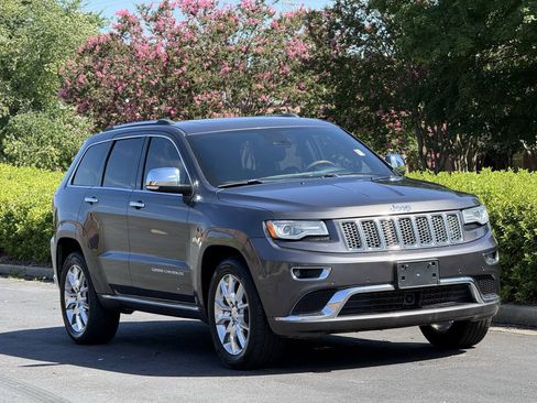 Used 2014 Jeep Grand Cherokee Summit AWD/4WD image 3