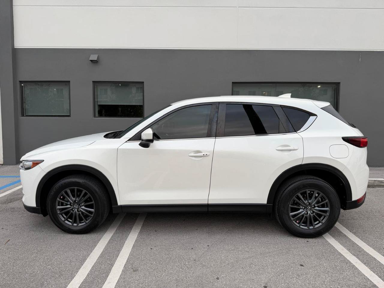 Used 2021 MAZDA CX-5 Touring w/ Touring Preferred SV Package FWD image 13