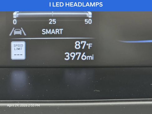 Used 2025 Hyundai Elantra Sport FWD image 30