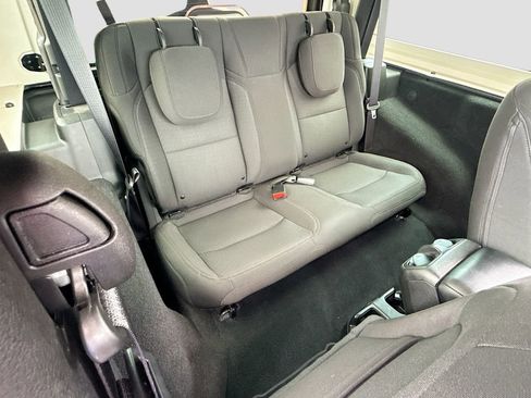 Used 2022 Jeep Wrangler Sport AWD/4WD image 31