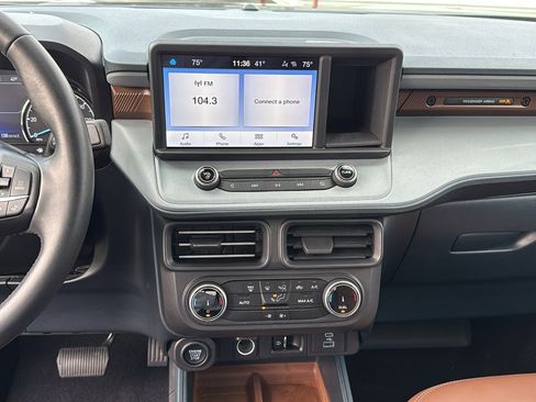 Used 2023 Ford Maverick Lariat w/ Equipment Group 500A Standard image 21