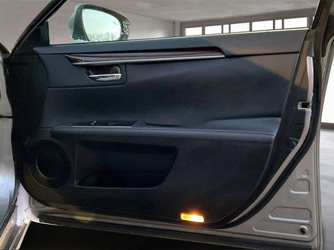 Used 2016 Lexus ES 350 w/ Navigation System Package image 27