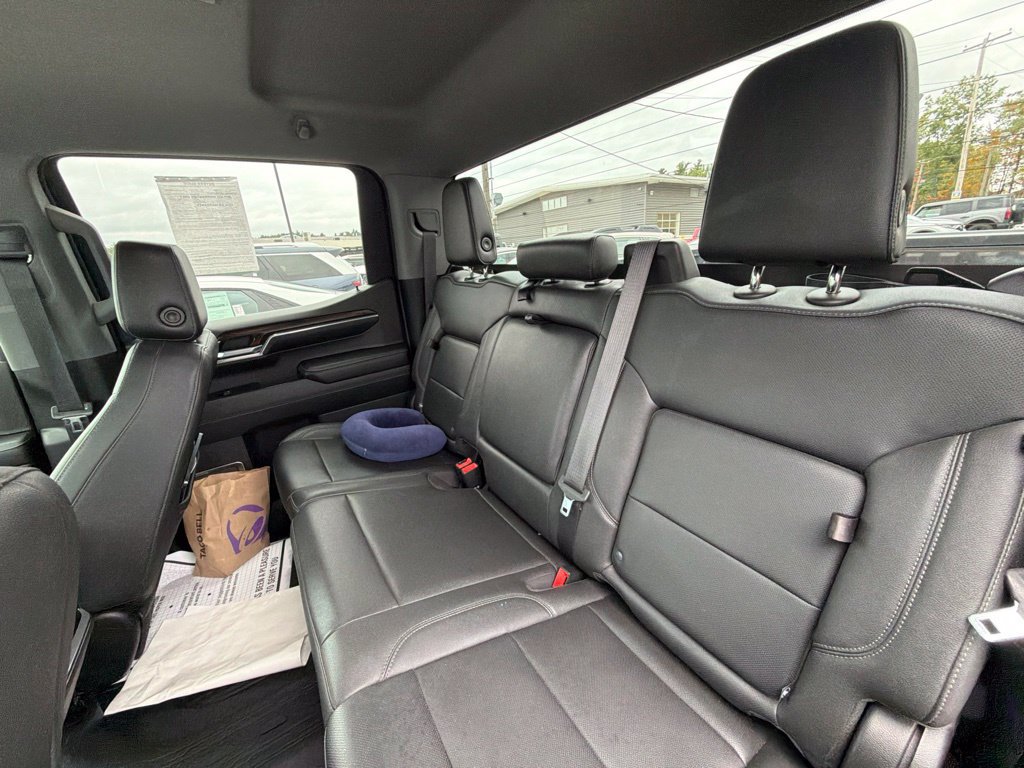 Used 2022 GMC Sierra 1500 SLT AWD/4WD image 8