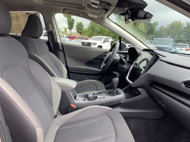 Used 2025 Subaru Crosstrek 2.5i Premium AWD/4WD image 27
