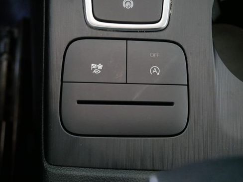 Certified 2024 Ford Escape Active AWD/4WD image 21