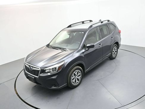 Used 2019 Subaru Forester Premium AWD/4WD image 27