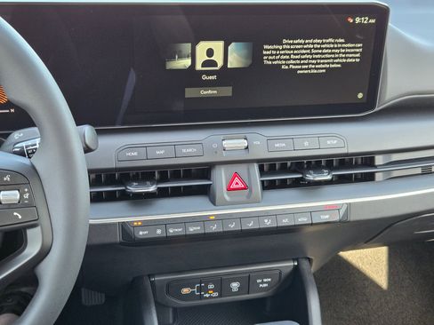 New 2026 Kia K4 LXS image 30