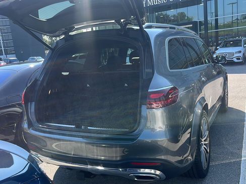 Used 2025 Mercedes-Benz GLS 450 4MATIC w/ AMG Line Exterior image 11