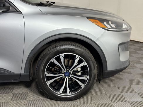 Used 2021 Ford Escape SE w/ SE Sport Appearance Package AWD/4WD image 13