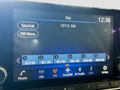 Used 2021 Nissan Altima 2.5 SV FWD image 21