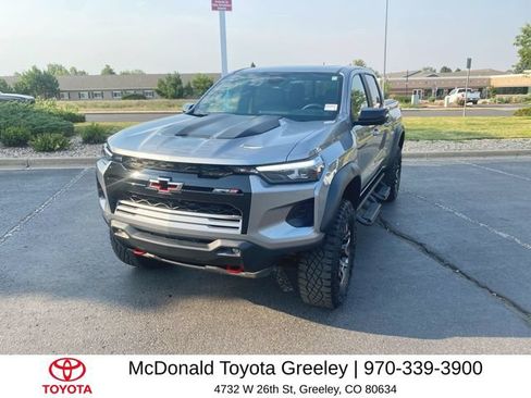 Used 2023 Chevrolet Colorado ZR2 w/ ZR2 Convenience Package III AWD/4WD image 1