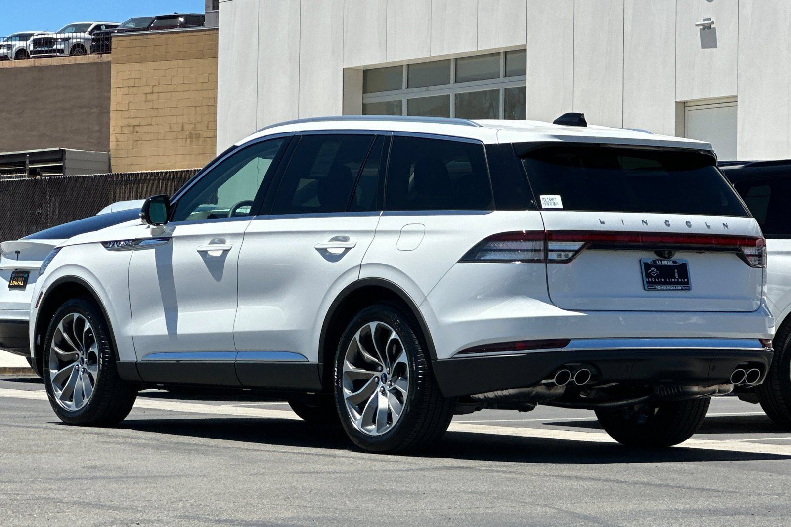New 2026 Lincoln Aviator Reserve w/ Illumination Package RWD image 5