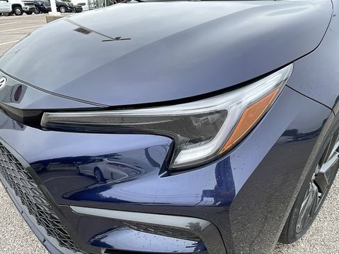 Used 2025 Toyota Corolla SE FWD image 9