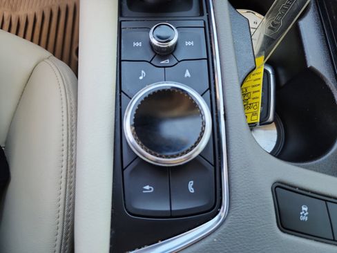 Used 2020 Cadillac XT6 Premium Luxury image 21