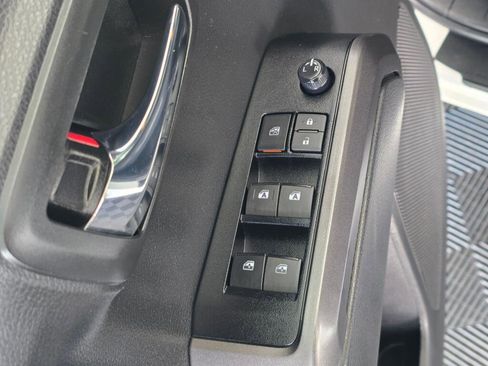 Used 2023 Toyota Tacoma TRD Off-Road image 21