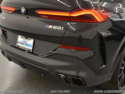 Used 2024 BMW X6 M60i w/ Dynamic Handling Package image 43