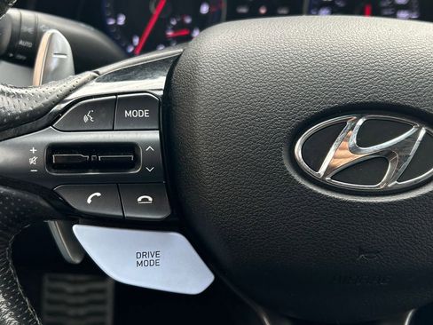 Used 2022 Hyundai Veloster N image 31