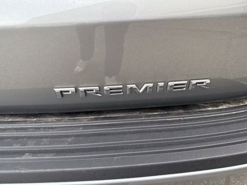 Used 2024 Chevrolet Tahoe Premier image 4