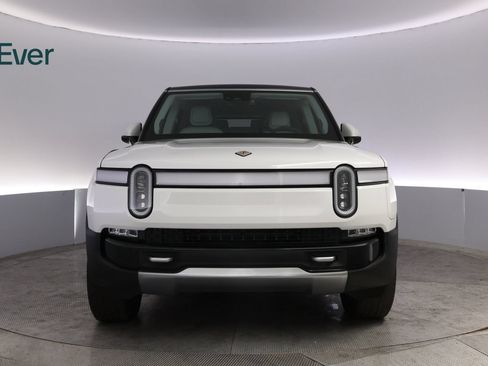Used 2024 Rivian R1S Adventure AWD/4WD image 12