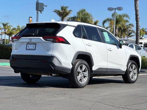 Used 2024 Toyota RAV4 XLE FWD image 4