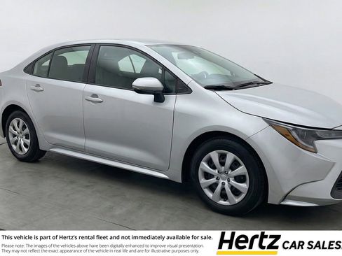 Used 2025 Toyota Corolla LE FWD image 1
