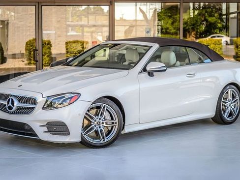 Used 2018 Mercedes-Benz E 400 Cabriolet image 2