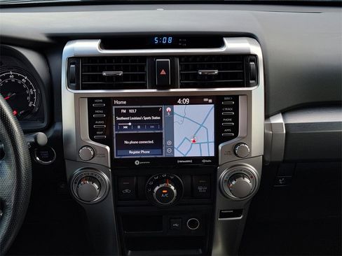 Used 2023 Toyota 4Runner SR5 Premium image 30