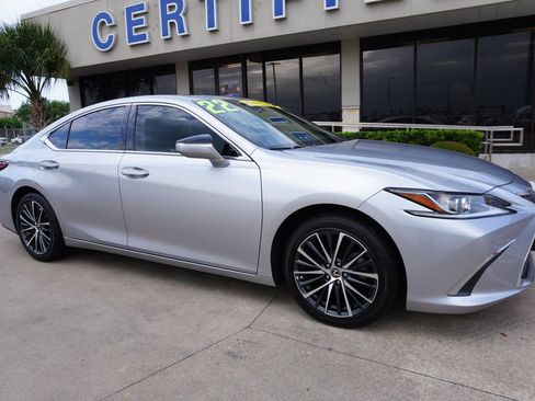Used 2022 Lexus ES 350 w/ Premium Package FWD image 1