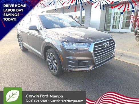 Used 2017 Audi Q7 3.0T Prestige AWD/4WD image 1