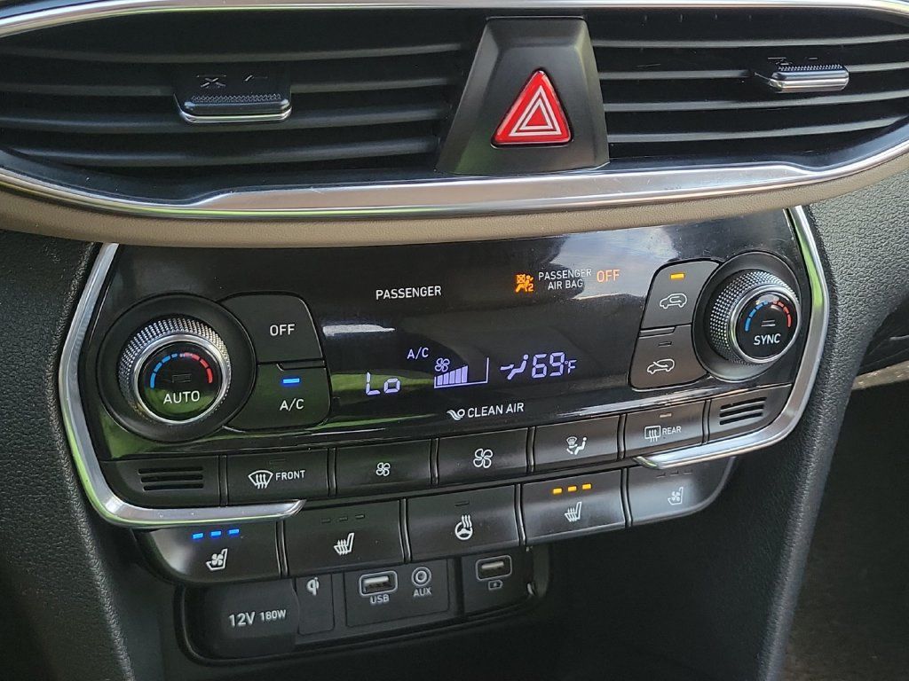 Used 2020 Hyundai Santa Fe Limited AWD/4WD image 17