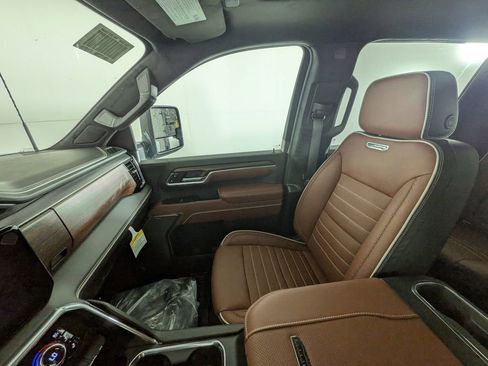 New 2026 GMC Sierra 2500 Denali Ultimate AWD/4WD image 28