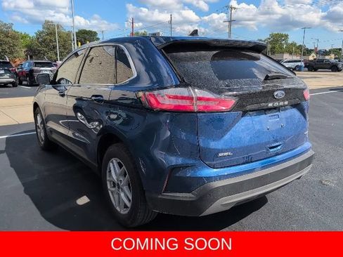 Used 2023 Ford Edge SEL w/ Convenience Package AWD/4WD image 6
