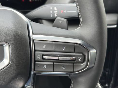 New 2026 GMC Yukon Denali w/ Advanced Technology Package RWD image 8
