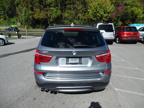 Used 2016 BMW X3 xDrive28i image 4