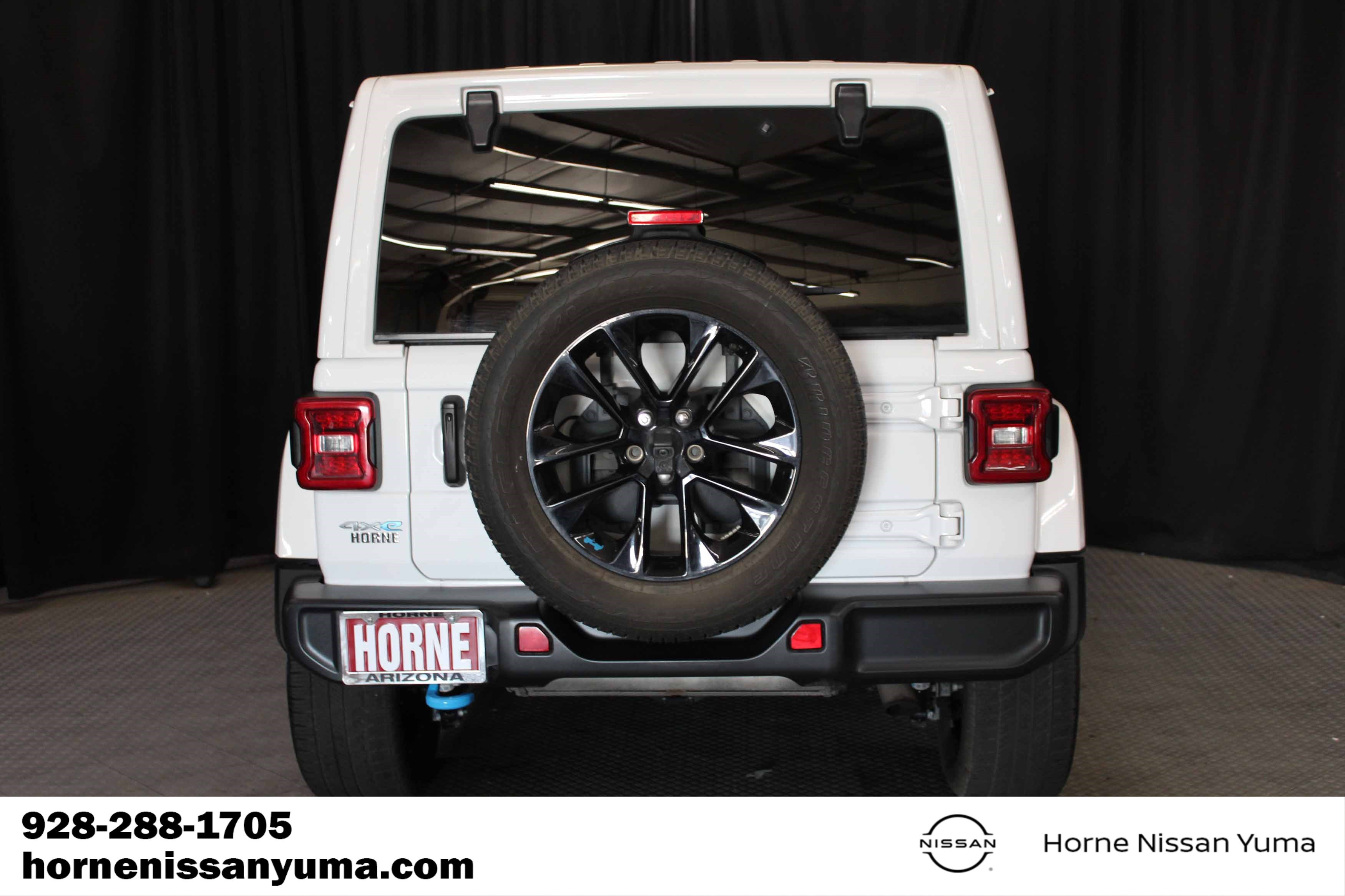 Used 2022 Jeep Wrangler Unlimited Sahara AWD/4WD image 15
