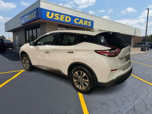 Used 2018 Nissan Murano SV w/ Cargo Package image 6