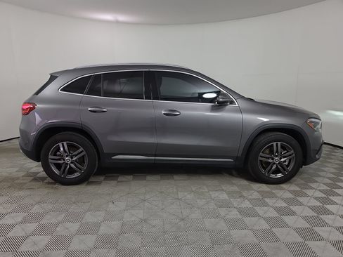 Used 2025 Mercedes-Benz GLA 250 4MATIC image 8