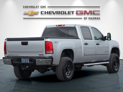 Used 2012 GMC Sierra 2500 SLE w/ SLE Preferred Package image 3