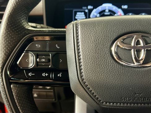 Used 2022 Toyota Tundra TRD Pro AWD/4WD image 18