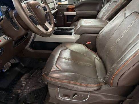 Used 2017 Ford F450 King Ranch w/ King Ranch Ultimate Package image 38