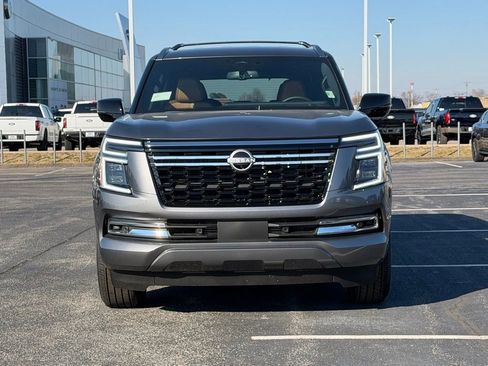 New 2026 Nissan Armada SL w/ Captain's Chari Seat Package image 9