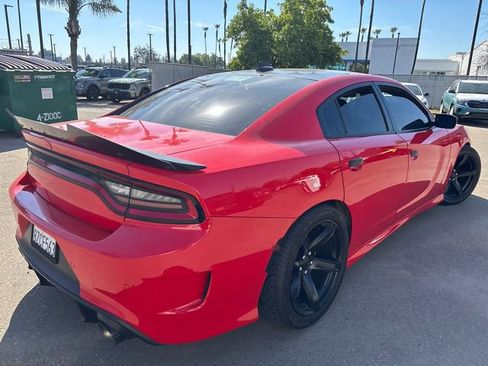 Used 2021 Dodge Charger GT w/ Blacktop Package image 7