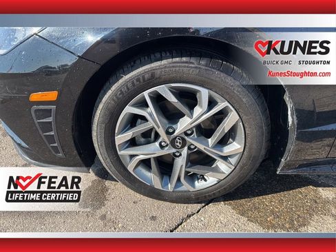 Used 2023 Hyundai Sonata SEL image 16